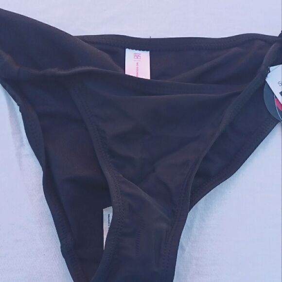 NWT Bikini Bottom    - Picture 1 of 5